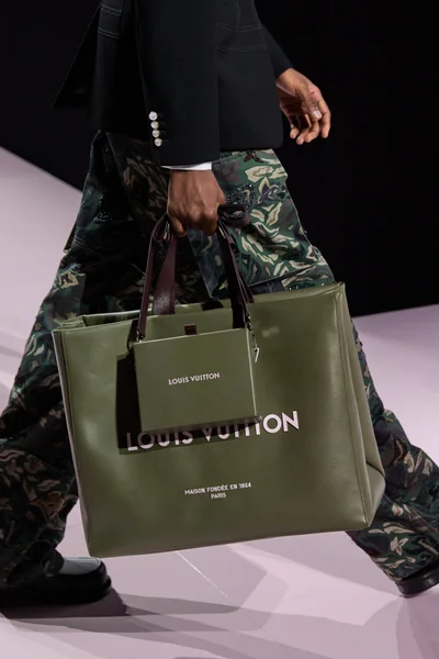 Look 115